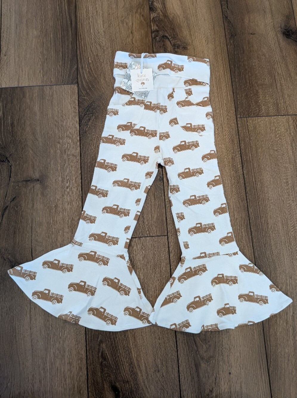 Kate Quinn Bell Bottom Pants Truck Fall Organic Cotton White Brown Size 5T NWT